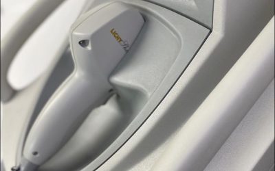 Laserowe zamykanie naczynek – skuteczny sposób na pajączki i zaczerwienienia skóry